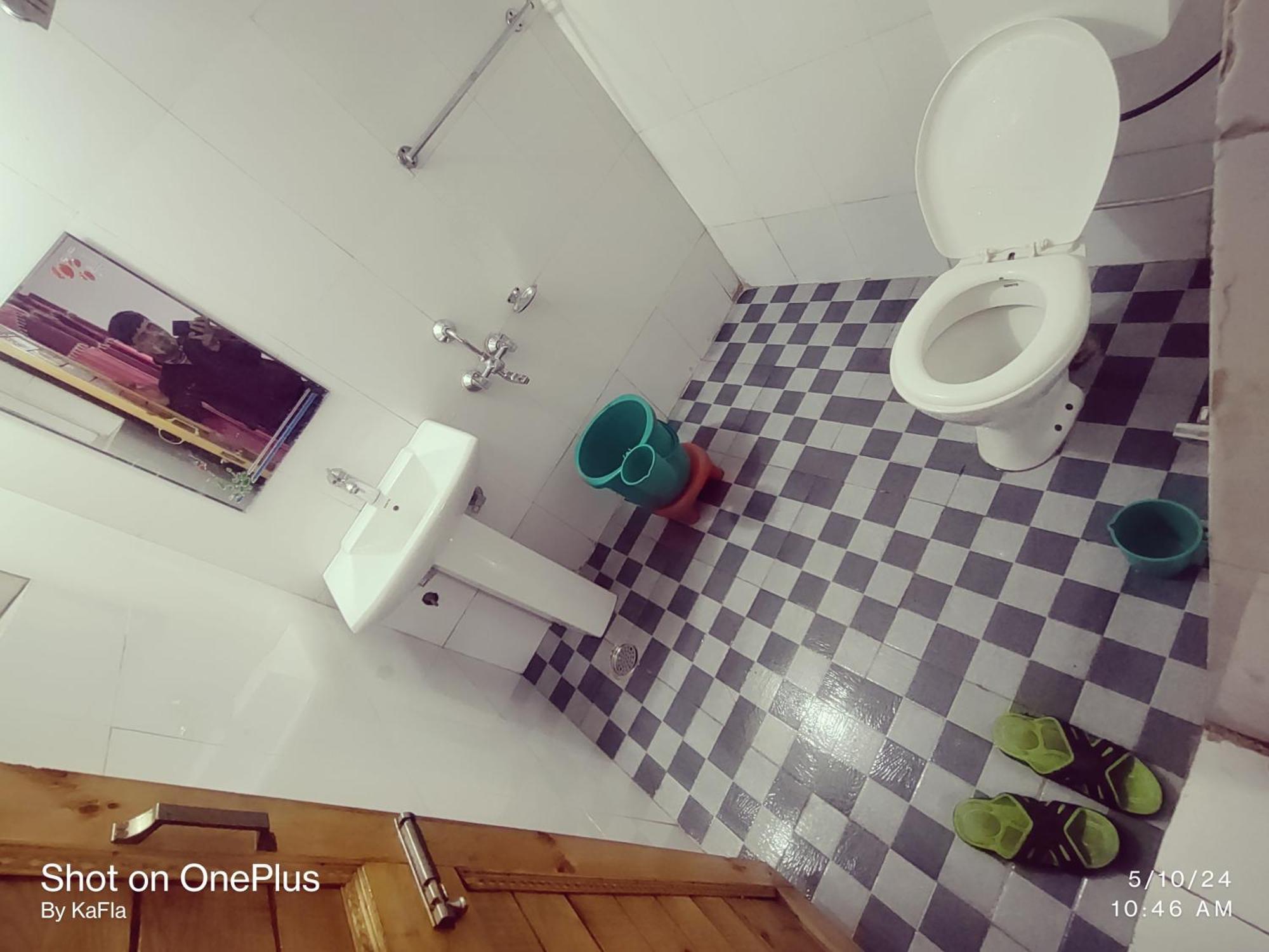 New Heaven Rose Hotel Pahalgam Bagian luar foto