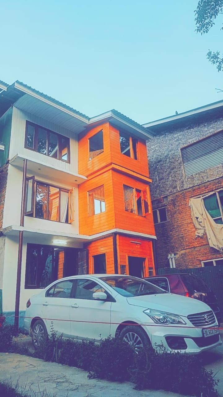 New Heaven Rose Hotel Pahalgam Bagian luar foto